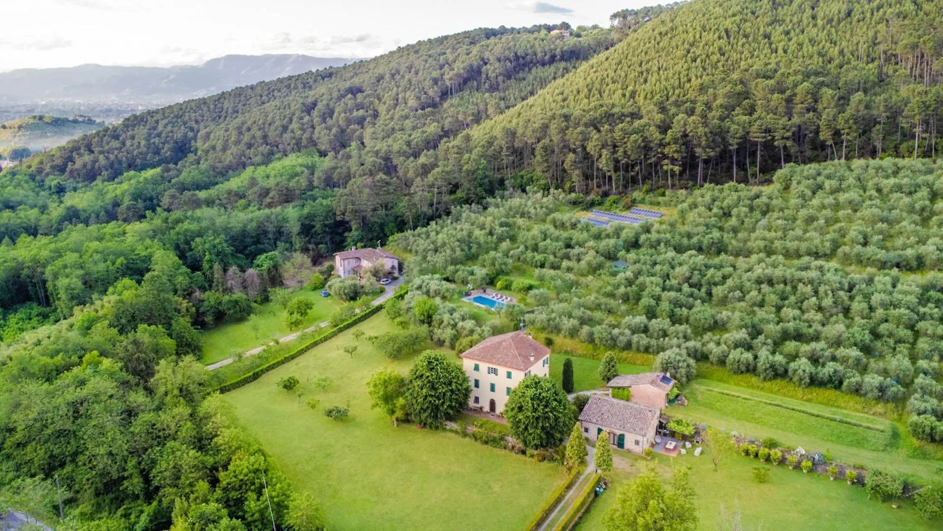 Citrus Charm Farmhouse, A Country Villa With Pool Capannori 0*,