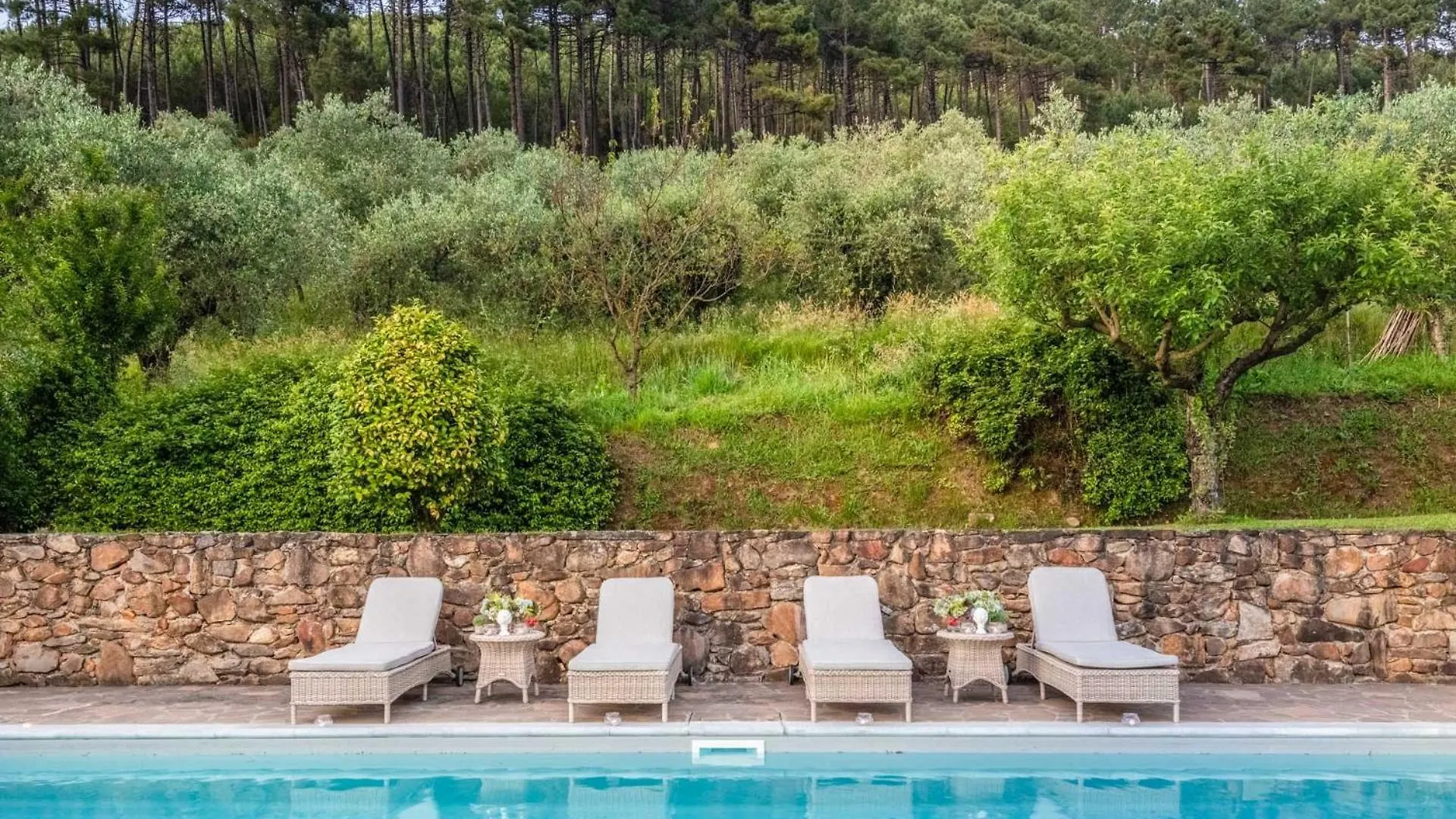 Citrus Charm Farmhouse, A Country Villa With Pool Capannori