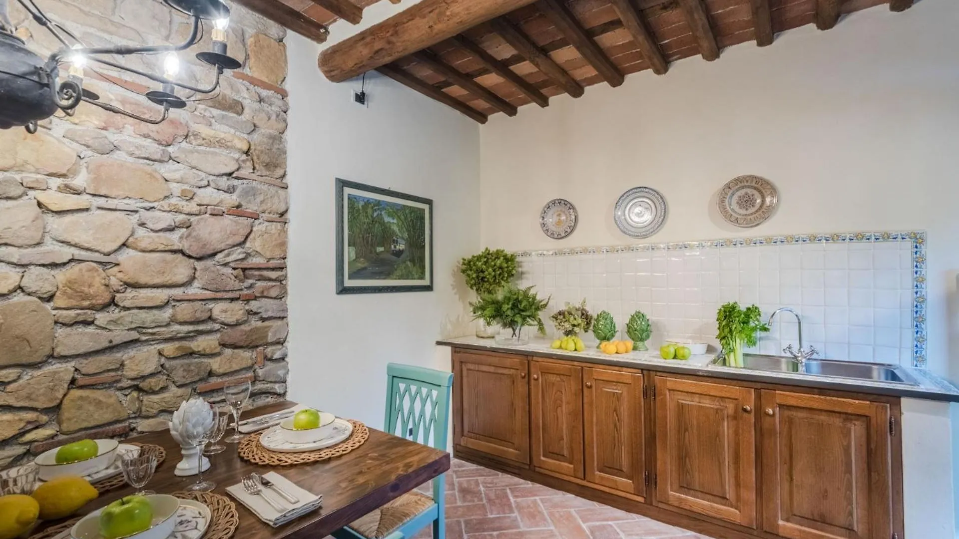 Citrus Charm Farmhouse, A Country Villa With Pool Capannori