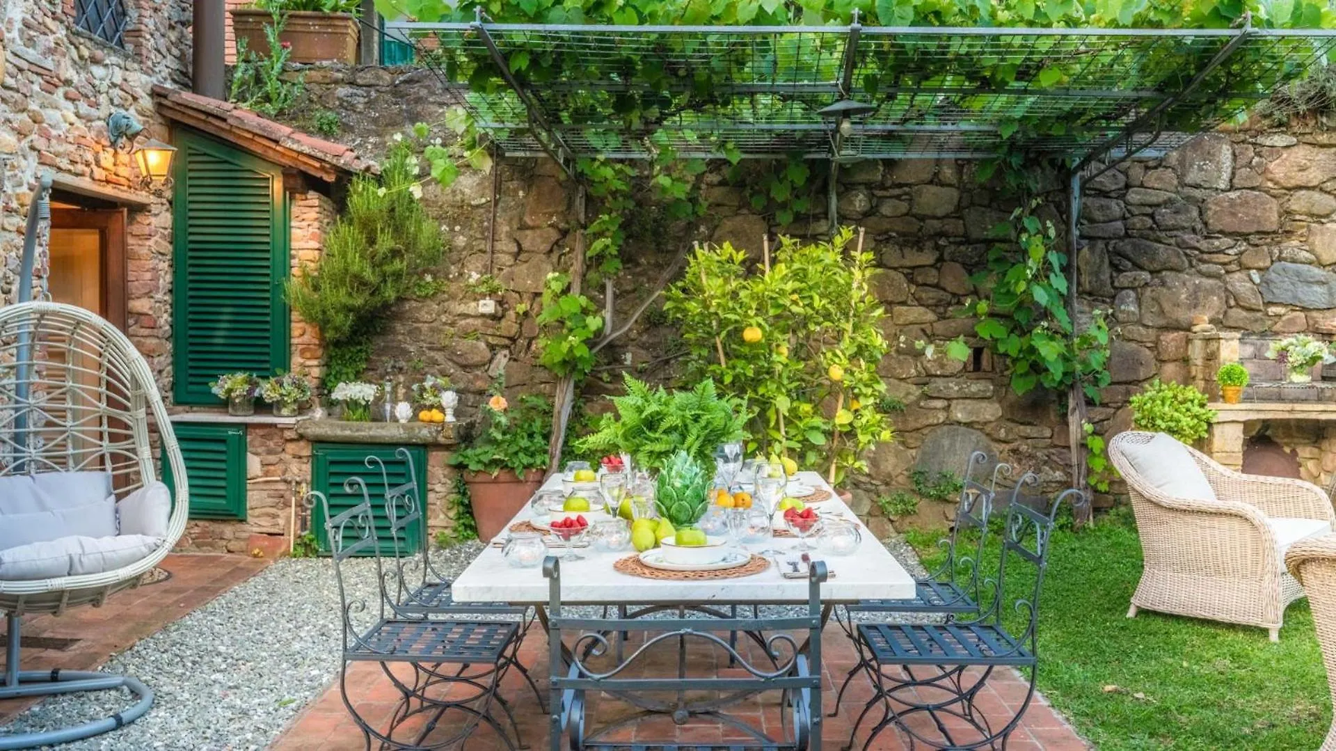 Citrus Charm Farmhouse, A Country Villa With Pool Capannori 0*,  Italy