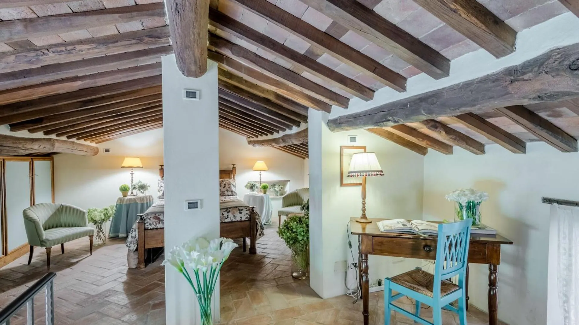 Citrus Charm Farmhouse, A Country Villa With Pool Capannori