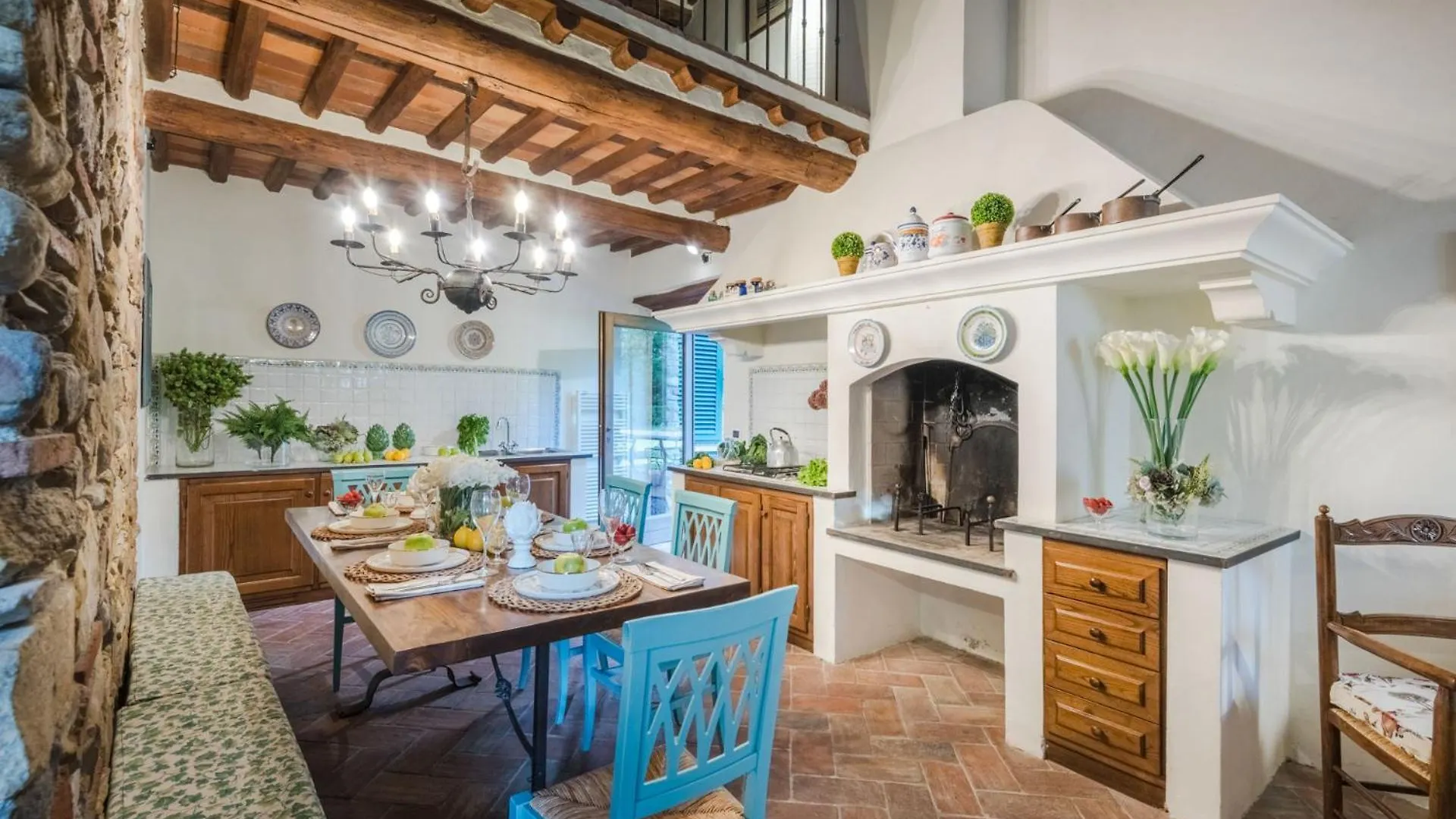 Citrus Charm Farmhouse, A Country Villa With Pool Capannori